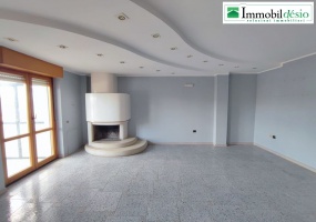 Via Nuvolese 16, 85050 Tito, POTENZA, BASILICATA, 2 Stanze da Letto Stanze da Letto, ,Residenziale,Vendita,Via Nuvolese,1339