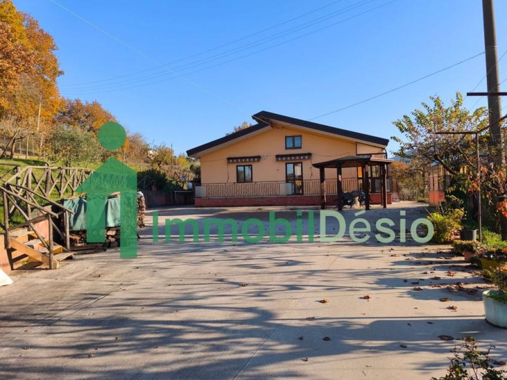 Strada Mulino 1, 85055 Picerno, Potenza, Basilicata, 2 Stanze da Letto Stanze da Letto, ,Residenziale,Vendita,Strada Mulino,1172