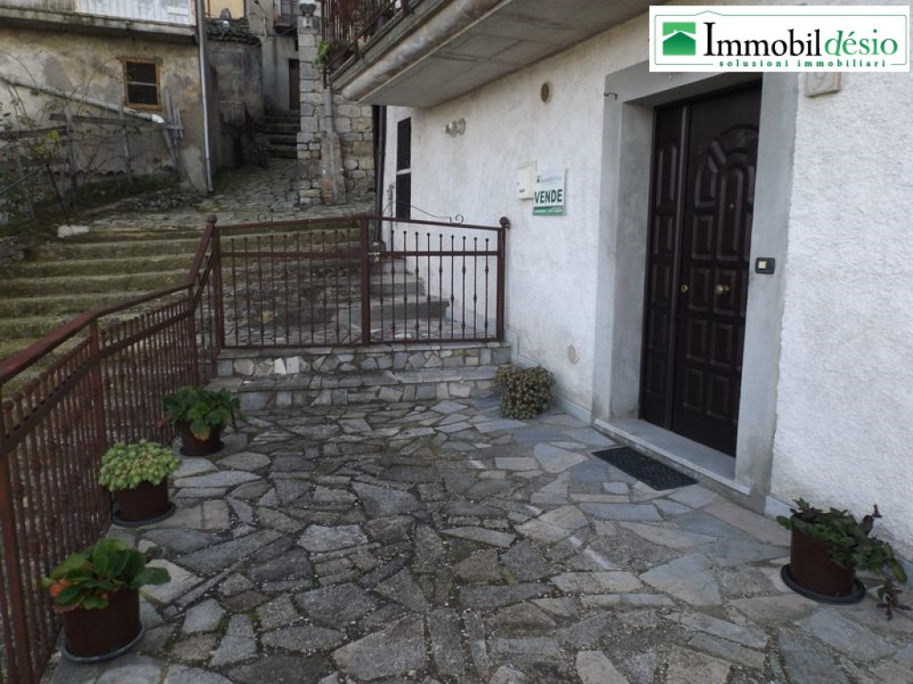 Via Giuseppe Gaimari 27, 85055 Picerno, Potenza, Basilicata, 2 Stanze da Letto Stanze da Letto, ,Residenziale,Vendita,Via Giuseppe Gaimari,1199