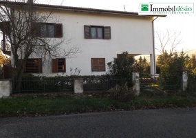 Via Campo dei Donei 91, 85055 Picerno, Potenza, Basilicata, 3 Stanze da Letto Stanze da Letto, ,Residenziale,Vendita,Via Campo dei Donei,1247