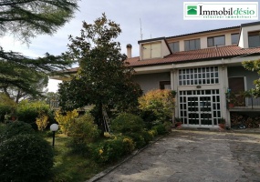 Via Piano del Conte 2, 85055 Picerno, Potenza, Basilicata, 3 Stanze da Letto Stanze da Letto, ,Residenziale,Vendita,Via Piano del Conte ,1281