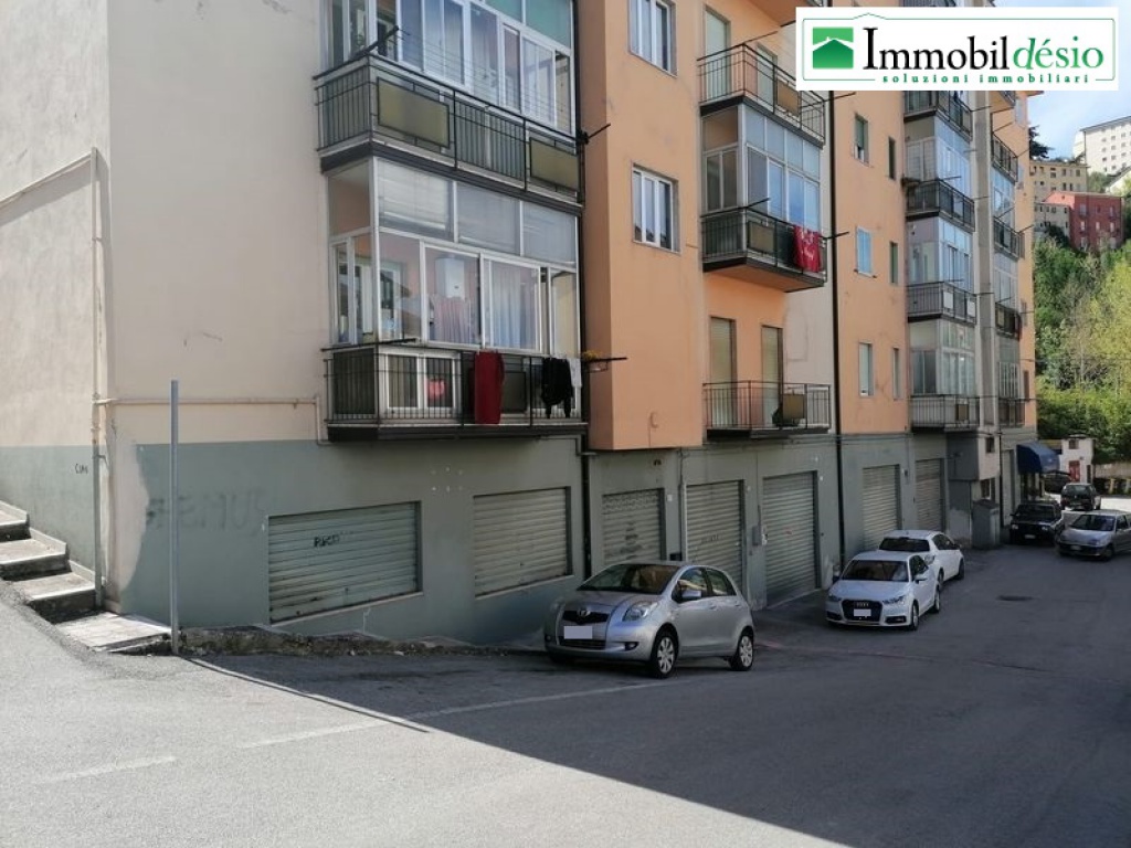 Via Mantova 57, 85100 POTENZA, POTENZA, BASILICATA, 1 Stanza Stanze,Commerciale,Vendita,Via Mantova,1297