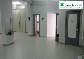 Via Mantova 57, 85100 POTENZA, POTENZA, BASILICATA, 1 Stanza Stanze,Commerciale,Vendita,Via Mantova,1297
