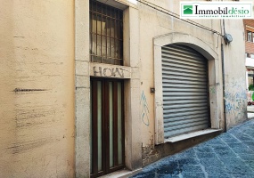 Via Caserma Lucania 26/A, 85100 POTENZA, POTENZA, BASILICATA, 2 Stanze Stanze,Commerciale,Vendita,Via Caserma Lucania ,1390