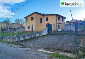 Via della Botte, 85100 Potenza, POTENZA, Basilicata, 2 Stanze da Letto Stanze da Letto, ,Villa,Vendita,Via della Botte,1424