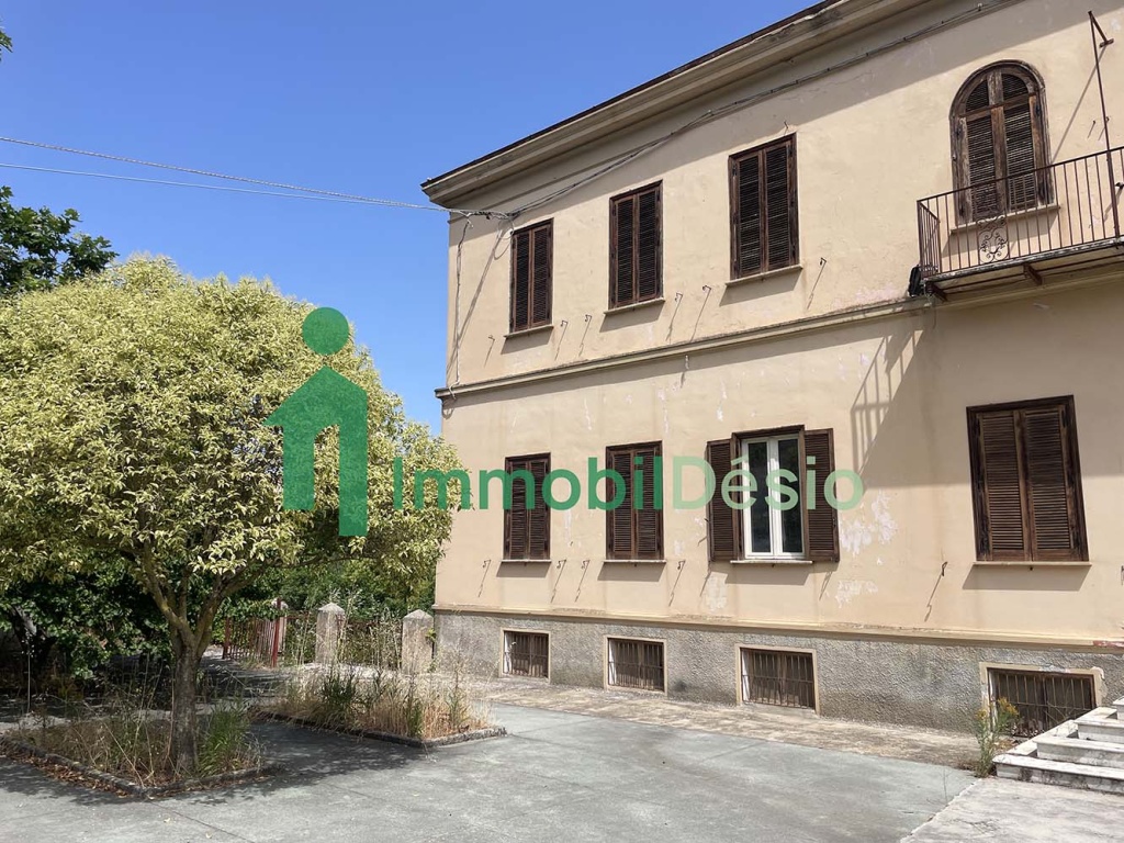 via san rocco 21, 85039 spinoso, potenza, basilicata, 10 Stanze da Letto Stanze da Letto, ,Residenziale,Vendita,via san rocco,1484