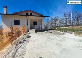 strada delle castagne snc, 85055 PICERNO, POTENZA, BASILICATA, 2 Stanze da Letto Stanze da Letto, ,Residenziale,Vendita,strada delle castagne,1491