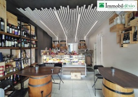via Ancona 8, 85100 Potenza, POTENZA, BASILICATA, 3 Stanze Stanze,Commerciale,Vendita,via Ancona,1519
