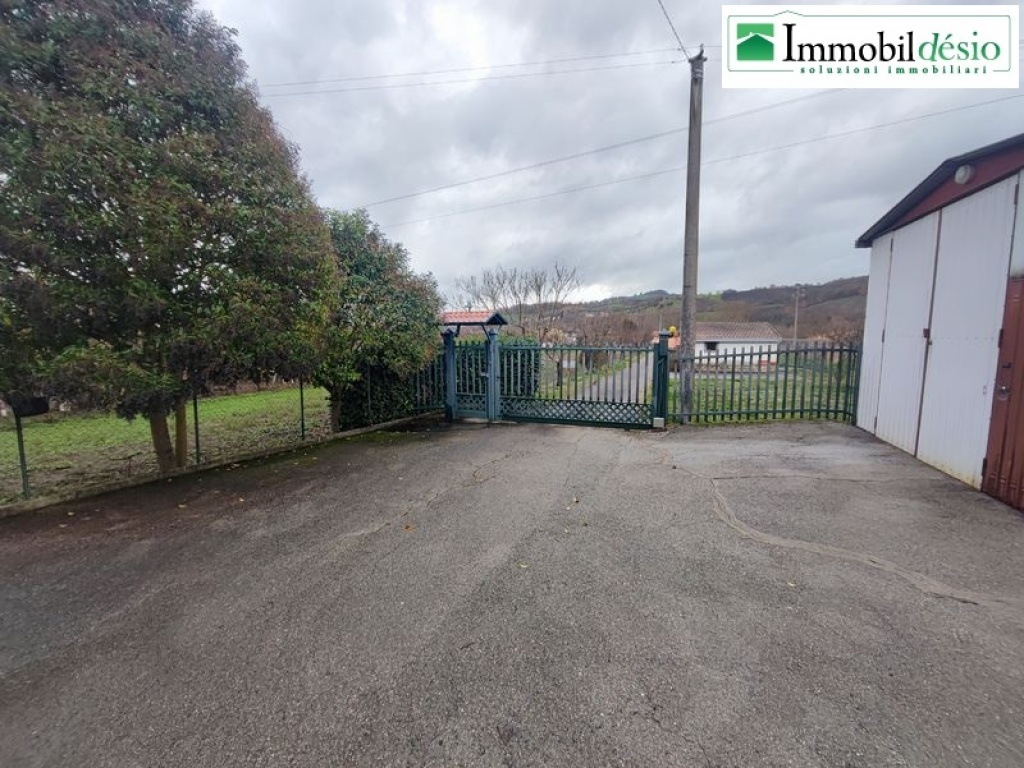 Via Isca della Botte 38, 85050 Baragiano, POTENZA, BASILICATA, 4 Stanze da Letto Stanze da Letto, ,Residenziale,Vendita,Via Isca della Botte,1526