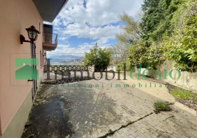 via isca verde 109, 85100 Potenza, Potenza, Basilicata, 10 Stanze da Letto Stanze da Letto, ,Villa,Vendita,via isca verde,1536