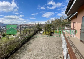 via isca verde 109, 85100 Potenza, Potenza, Basilicata, 10 Stanze da Letto Stanze da Letto, ,Villa,Vendita,via isca verde,1536