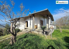sp 94 38, 85055 PICERNO, POTENZA, BASILICATA, 3 Stanze da Letto Stanze da Letto, ,Residenziale,Vendita,sp 94 ,1550