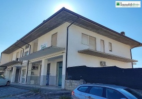 via aldo moro 20, 85055 PICERNO, POTENZA, BASILICATA, 3 Stanze da Letto Stanze da Letto, ,Residenziale,Vendita,via aldo moro ,1558