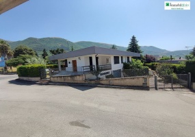 VIA ANNIA 92, 84035 POLLA, SALERNO, CAMPANIA, 3 Stanze da Letto Stanze da Letto, ,Residenziale,Vendita,VIA ANNIA ,1560