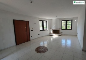 VIA ANNIA 92, 84035 POLLA, SALERNO, CAMPANIA, 3 Stanze da Letto Stanze da Letto, ,Residenziale,Vendita,VIA ANNIA ,1560