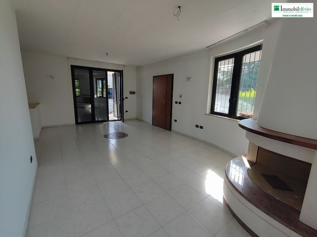 VIA ANNIA 92, 84035 POLLA, SALERNO, CAMPANIA, 3 Stanze da Letto Stanze da Letto, ,Residenziale,Vendita,VIA ANNIA ,1560