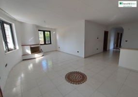 VIA ANNIA 92, 84035 POLLA, SALERNO, CAMPANIA, 3 Stanze da Letto Stanze da Letto, ,Residenziale,Vendita,VIA ANNIA ,1560
