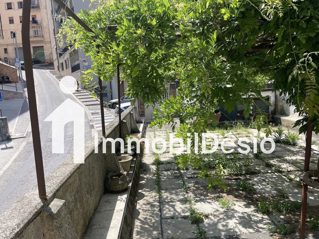 discesa san gerardo 61, 85100 Potenza, Potenza, Basilicata, 5 Stanze da Letto Stanze da Letto, ,Residenziale,Vendita,discesa san gerardo,1570