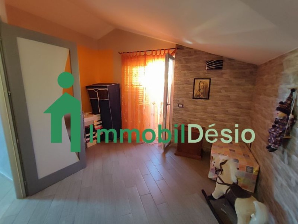 via nilde iotti 13, 85050 TITO, POTENZA, BASILICATA, 4 Stanze da Letto Stanze da Letto, ,Residenziale,Vendita,via nilde iotti ,1580