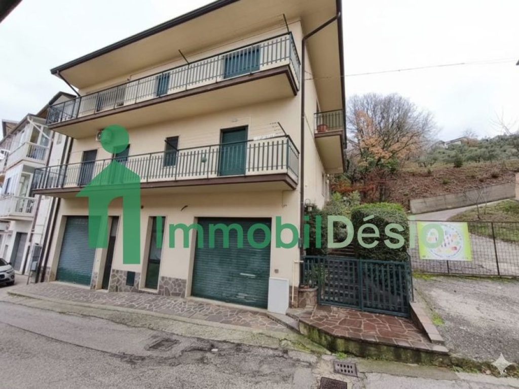 via I maggio 62, 85055 picerno, pz, basilicata, 3 Camera da Letto Stanze da Letto, 0 ,Residenziale,Vendita,via I maggio ,0,1680 via I maggio 62, 85055 picerno, pz, basilicata, 3 Camera da Letto Stanze da Letto, 0 ,Residenziale,Vendita,via I maggio ,0,1680