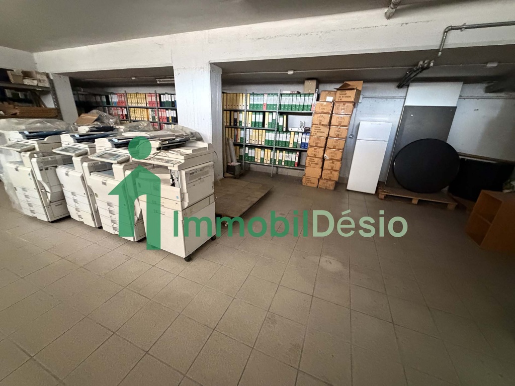Via Maestri del lavoro 5, 85100 Potenza, Potenza, Basilicata, 0 , 30 Stanza Stanze,Commerciale,Vendita,Via Maestri del lavoro,0,836724 Via Maestri del lavoro 5, 85100 Potenza, Potenza, Basilicata, 0 , 30 Stanza Stanze,Commerciale,Vendita,Via Maestri del lavoro,0,836724